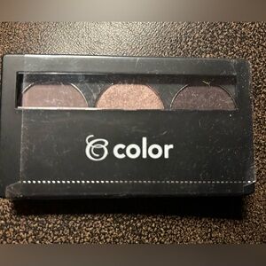 beauticontrol Drama Queen 16953 intense mineral shadow trio